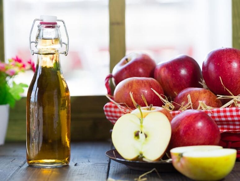 Apple cider vinegar is extremely effective in treating leg varicose veins.